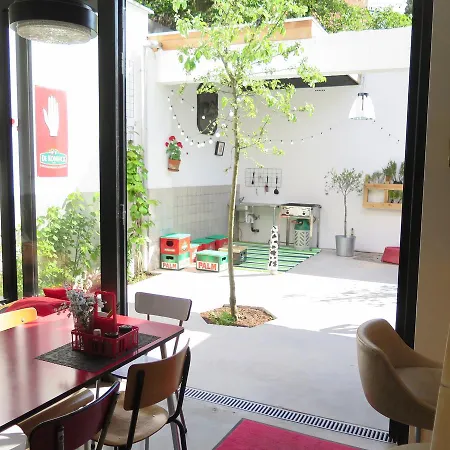 Hostel Backpackers *