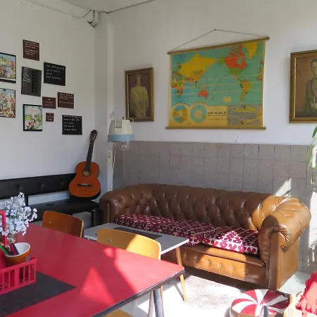 Hostel Backpackers *